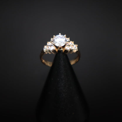 Women's Engagement Ring